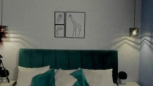 ninna curly online show from March 6, 3:34 am