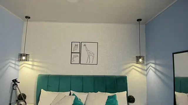 ninna curly online show from March 13, 3:44 am