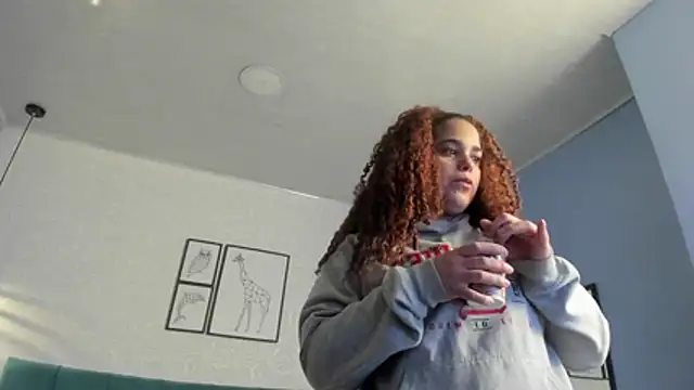 ninna curly online show from May 8, 2:04 am
