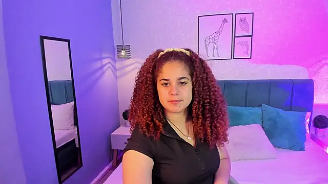 Snapshot of ninna_curly chatting on October 13, 9:49 pm ninna curly online show from October 13, 9:49 pm
