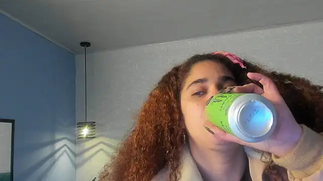 ninna curly online show from November 21, 4:44 am