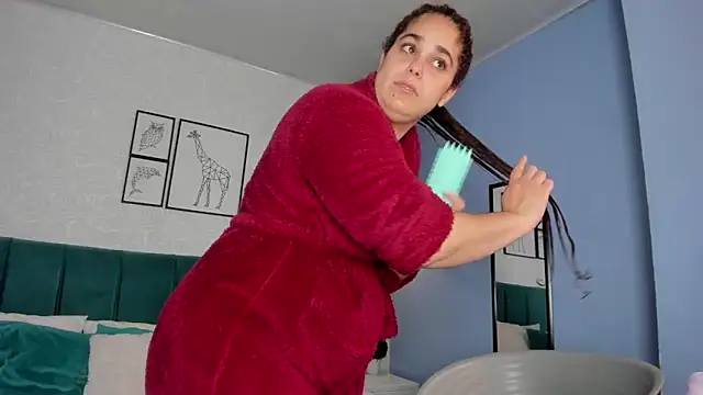 ninna curly online show from May 13, 11:01 pm