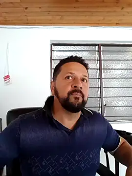 Snapshot of Daniel_08_8 chatting on March 5, 9:15 pm Daniel 08 8 online show from March 5, 9:15 pm