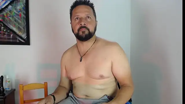 Snapshot of Daniel_08_8 chatting on March 8, 3:56 pm Daniel 08 8 online show from March 8, 3:56 pm