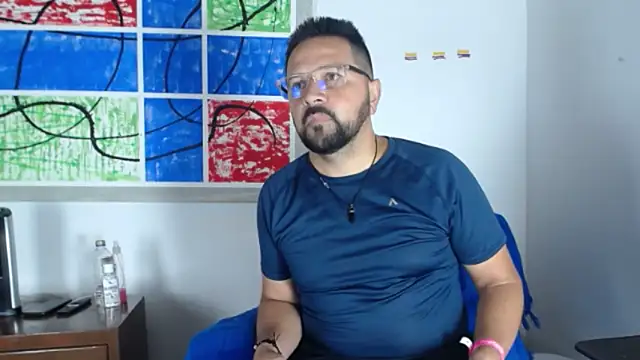 Snapshot of Daniel_08_8 chatting on February 25, 10:31 pm Daniel 08 8 online show from February 25, 10:31 pm