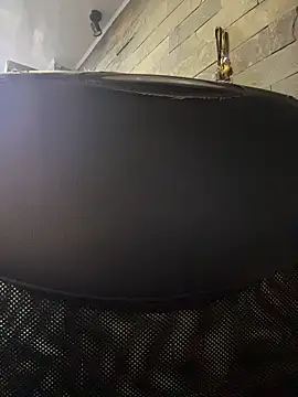 Santiago-Thompson online show from November 15, 10:25 pm