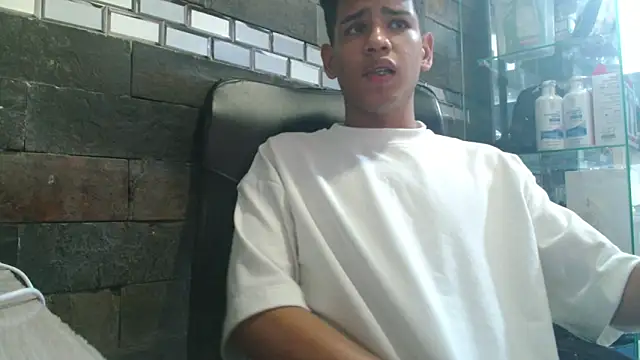 Santiago-Thompson online show from November 7, 4:06 am