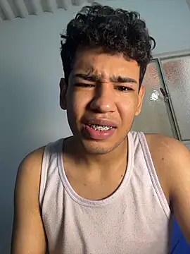 Santiago-Thompson online show from December 1, 7:04 pm