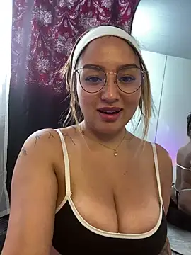 Snapshot of Iam_Cassi chatting on February 20, 9:09 pm Iam Cassi online show from February 20, 9:09 pm