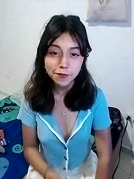 Snapshot of LiLy_kIndly chatting on February 16, 11:39 pm LiLy kIndly online show from February 16, 11:39 pm
