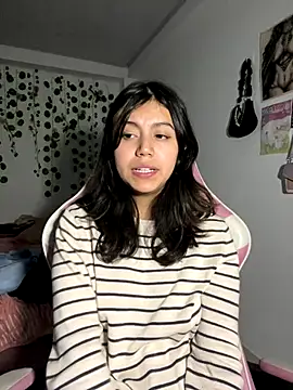 Snapshot of LiLy_kIndly chatting on November 20, 11:03 pm LiLy kIndly online show from November 20, 11:03 pm