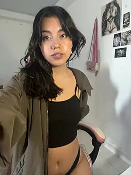 LiLy kIndly online show from June 7, 7:52 pm