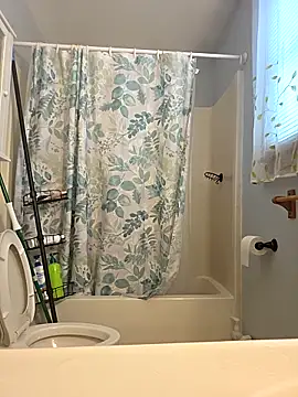 luv2fuk2025 online show from March 24, 11:54 am