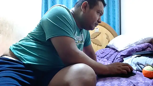 Snapshot of nakedlima chatting on June 21, 5:46 am nakedlima online show from June 21, 5:46 am