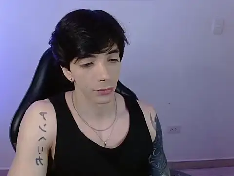 H3ll B0I online show from January 13, 12:09 pm