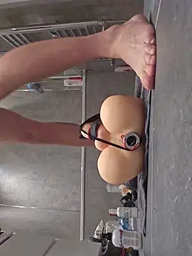 HuffedAdvocate online show from December 3, 9:47 pm