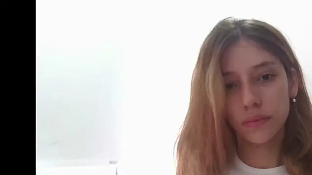 Alaiapink online show from March 24, 1:11 pm