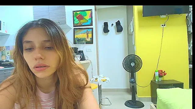 Snapshot of Alaiapink chatting on June 19, 3:12 am Alaiapink online show from June 19, 3:12 am