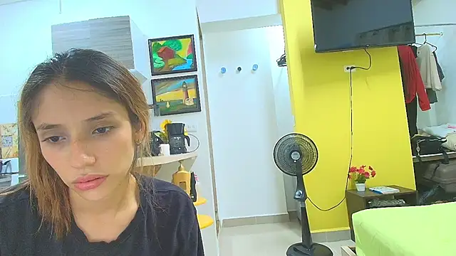 Alaiapink online show from May 14, 1:35 am