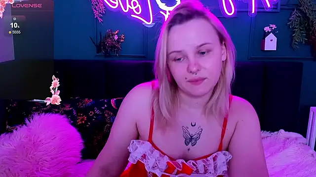 PamelaLloyd online show from March 12, 1:25 am