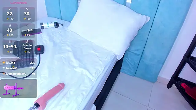 Snapshot of AlexxaSmall chatting on February 28, 3:15 pm AlexxaSmall online show from February 28, 3:15 pm