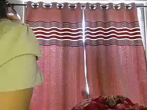 Cutie Pie1p online show from February 9, 7:15 am