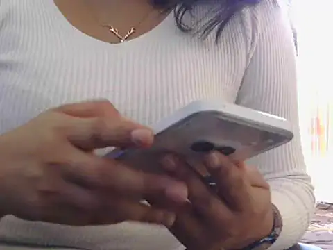 Cutie Pie1p online show from February 18, 6:04 am