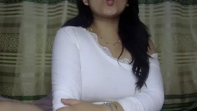 undressed princesss online show from May 11, 2:18 pm