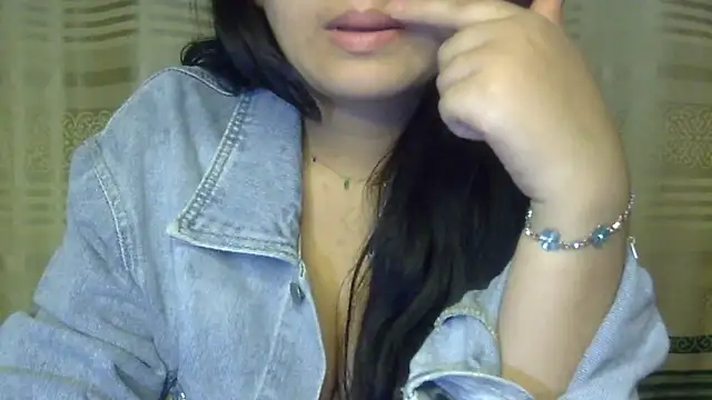 undressed princesss online show from June 2, 5:57 pm