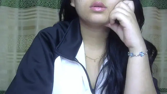 undressed princesss online show from May 26, 10:35 am