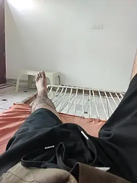 xmanrawan2 online show from October 8, 6:48 am