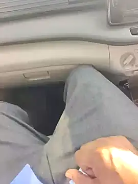 xmanrawan2 online show from March 2, 11:50 am