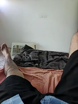 xmanrawan2 online show from October 24, 3:49 am