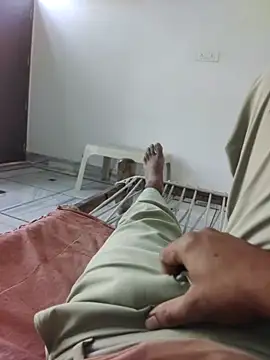 xmanrawan2 online show from October 26, 8:04 am