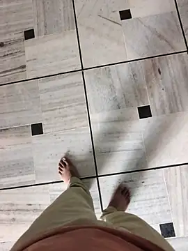 xmanrawan2 online show from October 9, 7:42 am