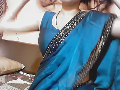 Snapshot of kajal__bhabhi_ chatting on March 18, 3:33 pm kajal bhabhi online show from March 18, 3:33 pm