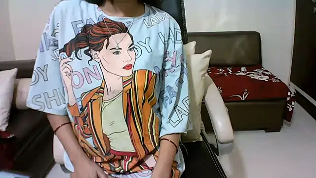 kajal  bhabhi  online show from April 25, 4:37 pm