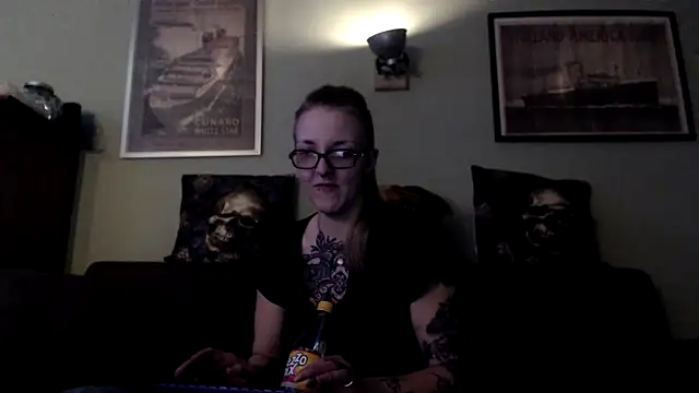 Astrid-Gilbert online show from March 6, 8:48 pm