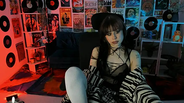MisaPage online show from February 11, 8:42 pm