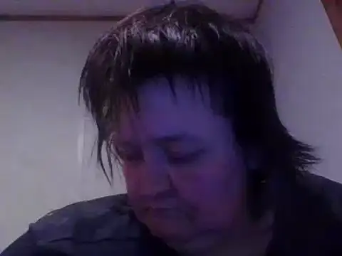 Snapshot of BBWLADY71 chatting on January 31, 7:07 am BBWLADY71 online show from January 31, 7:07 am