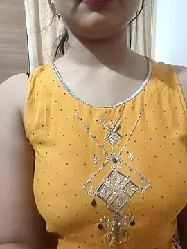 Snapshot of mahi69a chatting on October 22, 10:25 am mahi69a online show from October 22, 10:25 am