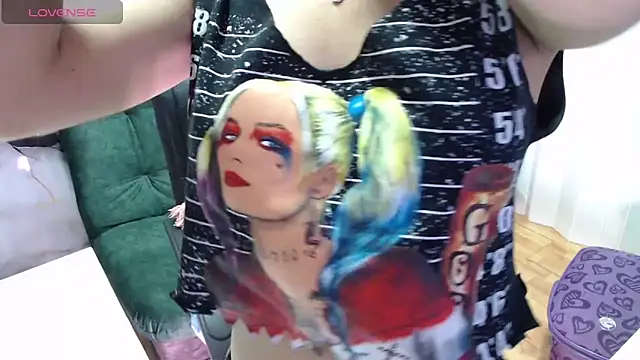 Snapshot of emily_fox_3 chatting on March 3, 11:44 am emily fox 3 online show from March 3, 11:44 am