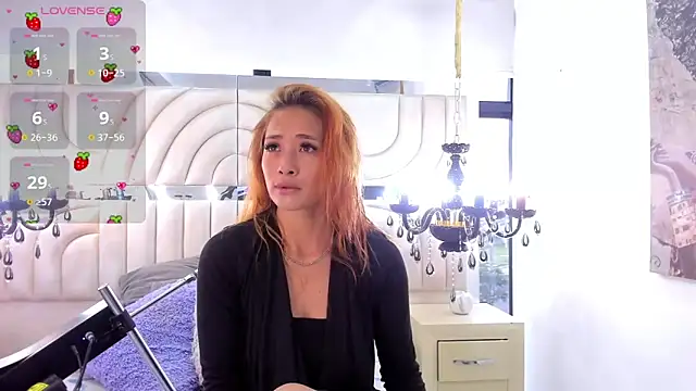 Snapshot of zoe_taylorr1 chatting on December 5, 11:31 am zoe taylorr1 online show from December 5, 11:31 am