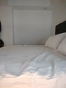 Snapshot of sofiaxox chatting on June 25, 5:12 am sofiaxox online show from June 25, 5:12 am