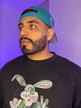 Snapshot of LeandroRusso chatting on September 27, 4:07 am LeandroRusso online show from September 27, 4:07 am