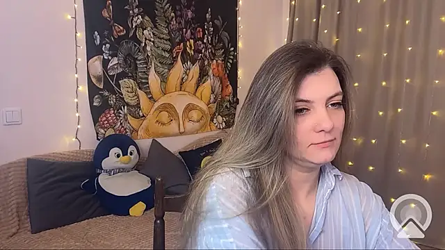 Snapshot of SweetyKatherine chatting on March 18, 6:06 am SweetyKatherine online show from March 18, 6:06 am