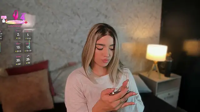 Snapshot of Hanna_Vasquez chatting on May 23, 8:08 pm Hanna Vasquez online show from May 23, 8:08 pm