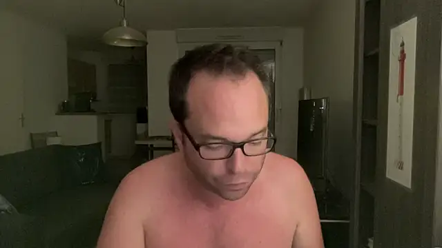 Funnyjul31 online show from June 21, 12:22 pm