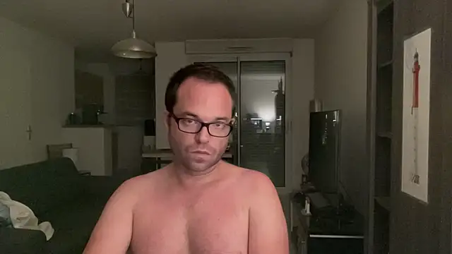 Funnyjul31 online show from June 25, 5:51 pm