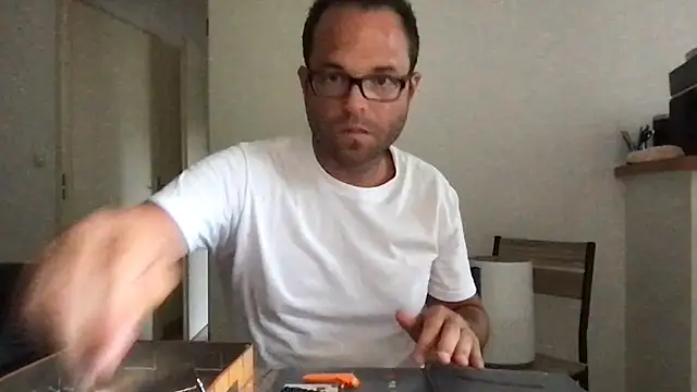 Funnyjul31 online show from June 8, 3:23 pm